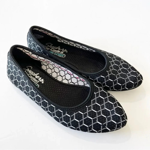 Skechers Aircooled Flyknit Pointed Toe Loafers Black Geometric Print‎ Women’s 7 - Picture 14 of 14